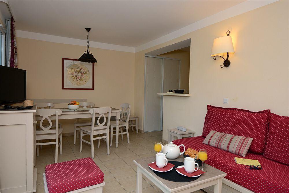 Residence Pierre & Vacances Les Coteaux De Pont-Royal 말러모트 외부 사진