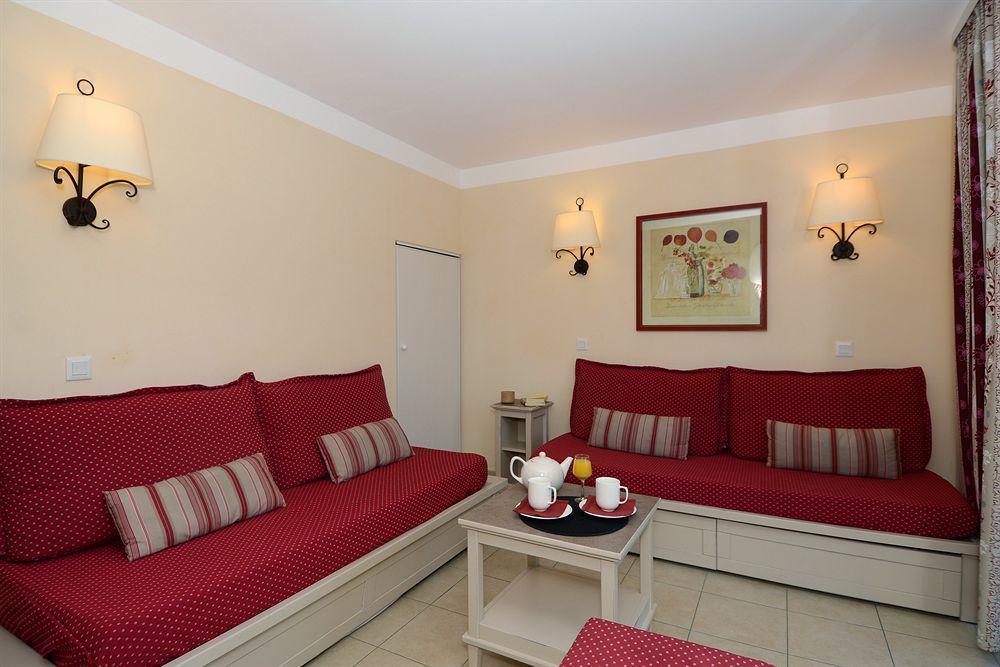 Residence Pierre & Vacances Les Coteaux De Pont-Royal 말러모트 외부 사진