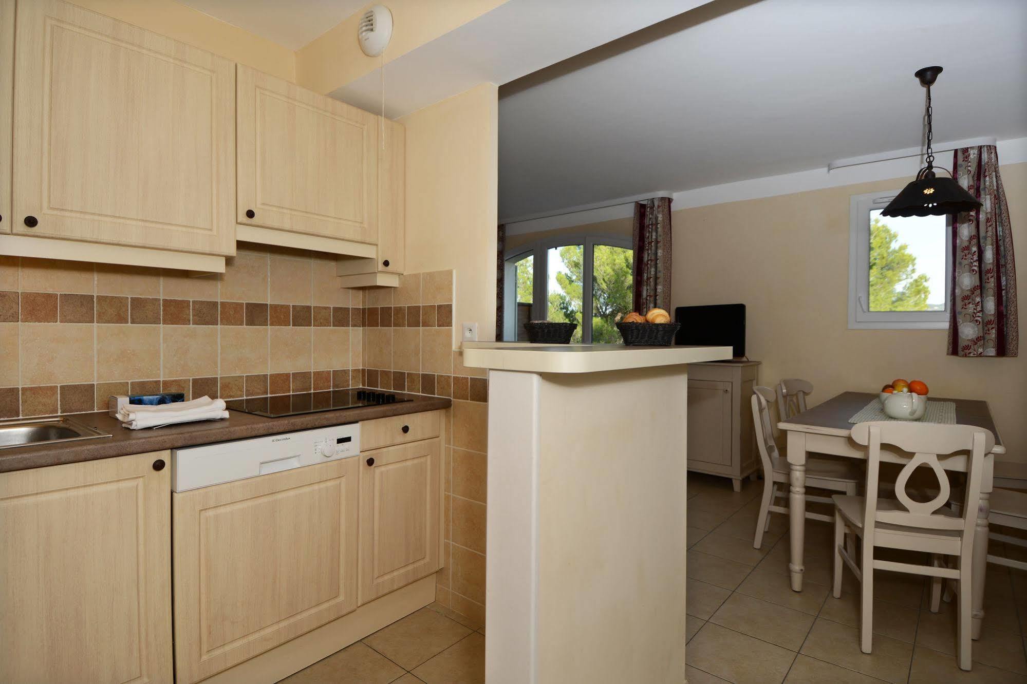 Residence Pierre & Vacances Les Coteaux De Pont-Royal 말러모트 외부 사진