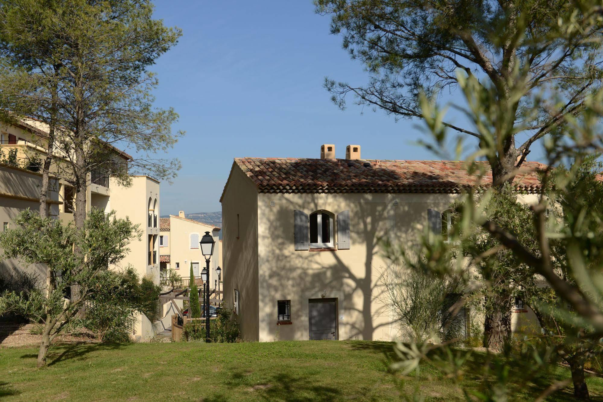 Residence Pierre & Vacances Les Coteaux De Pont-Royal 말러모트 외부 사진