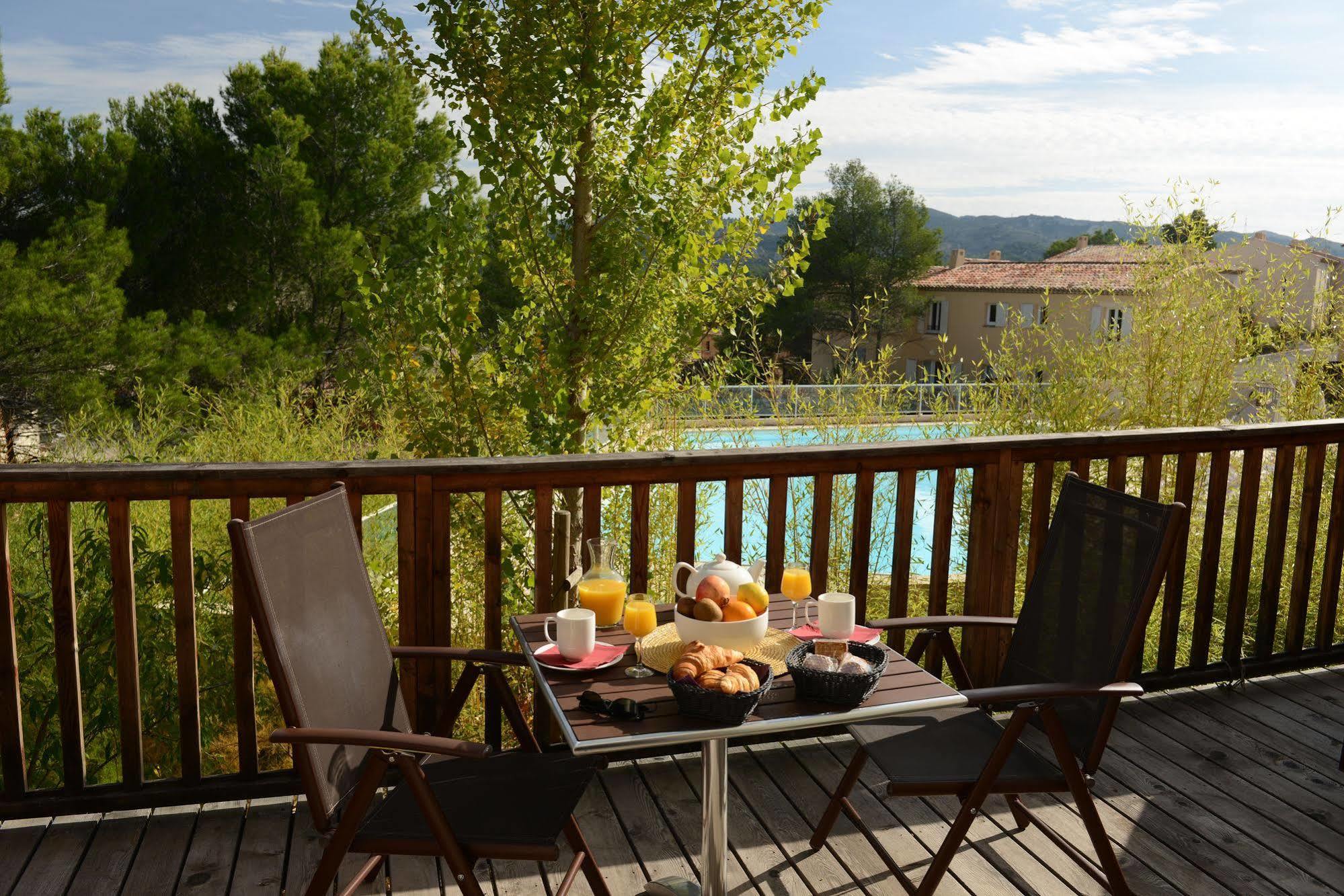 Residence Pierre & Vacances Les Coteaux De Pont-Royal 말러모트 외부 사진